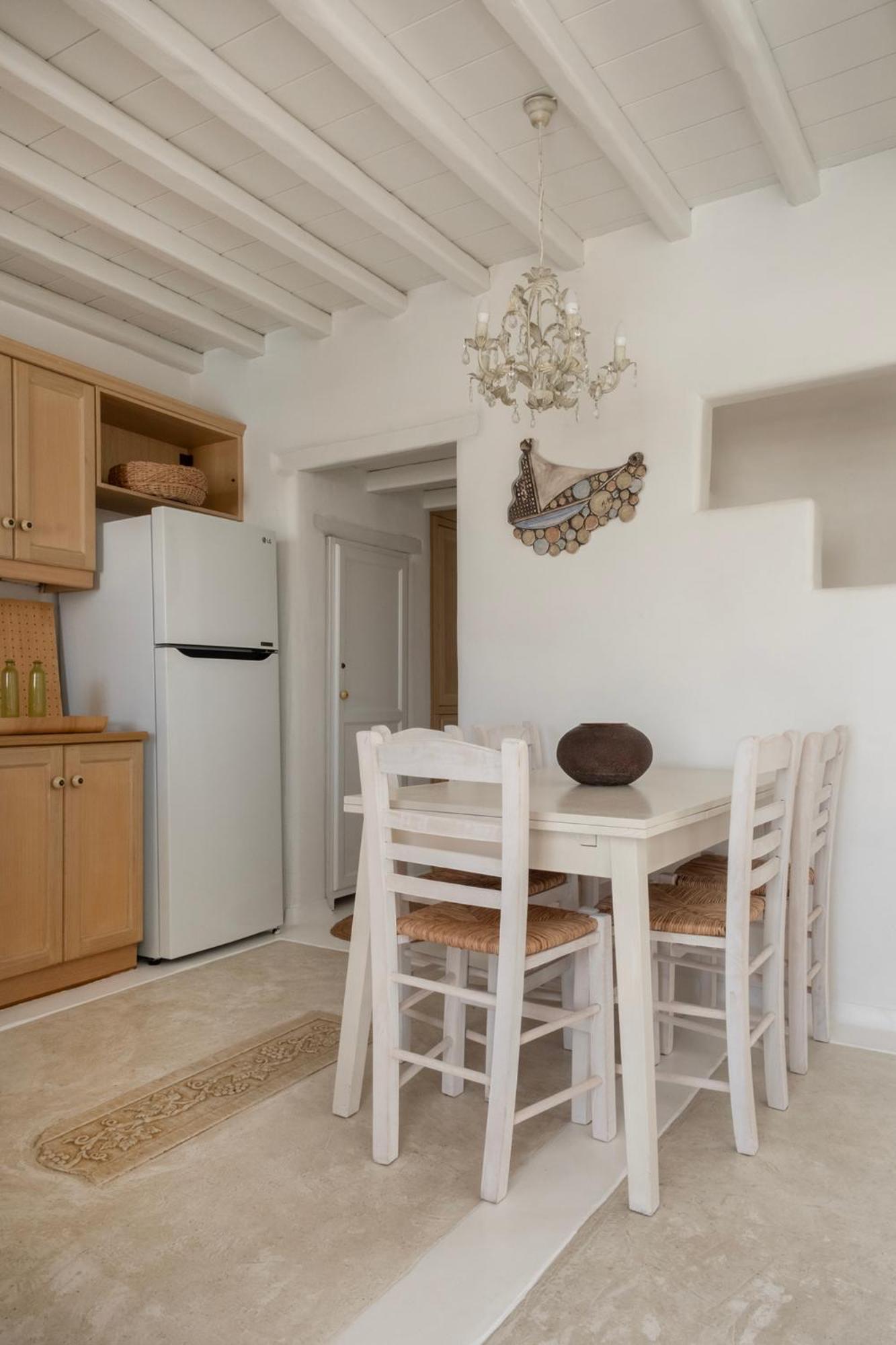 Mykonian Style W Shared Pool Houses & Nighttime Security Guard Ornos  Exterior foto
